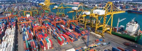 Yangtze River Port and Logistics Ltd .